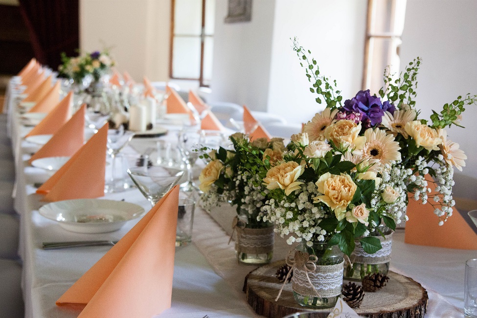 Blumenschmuck, Tischdekoration